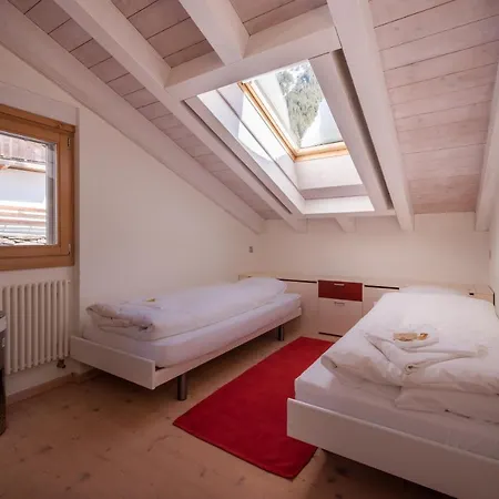 Schneehoren Penthouse Lägenhet Wengen