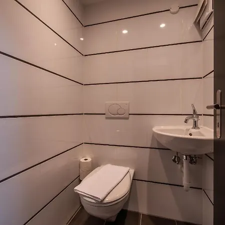 Schneehoren Penthouse アパート